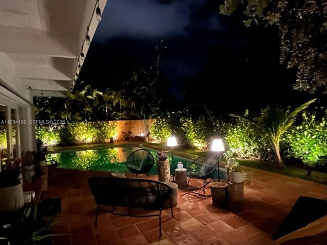 Дом в аренду по адресу 240 Greenwood Dr 240 - фото 7452183