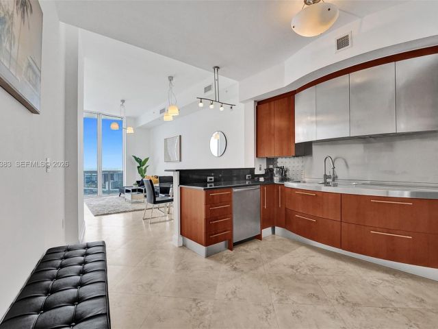 Квартира в аренду номерPH206 - фото 7495972