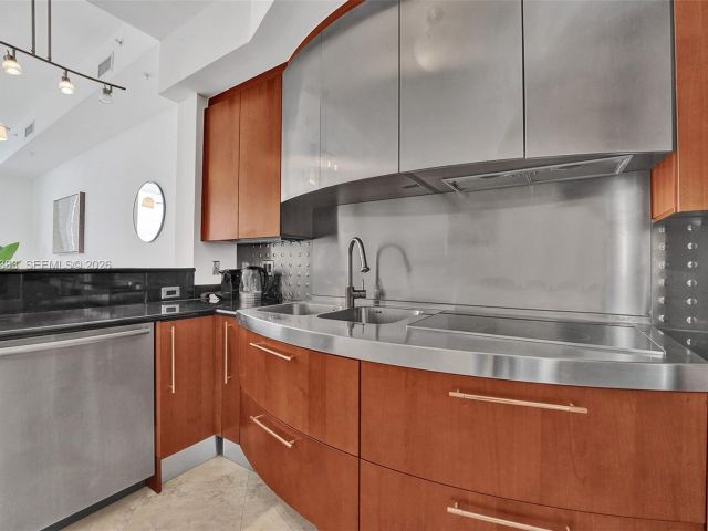 Квартира в аренду номерPH206 - фото 7495975