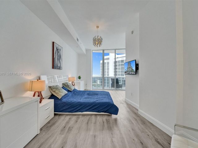 Квартира в аренду номерPH206 - фото 7495987