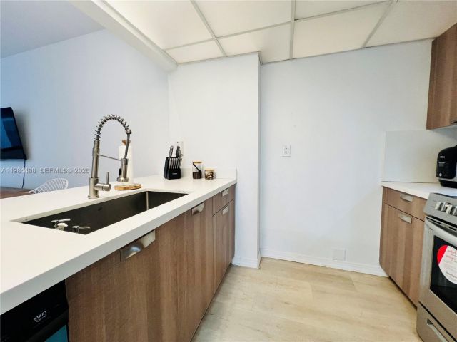 Продажа квартиры #202 - фото 7469719