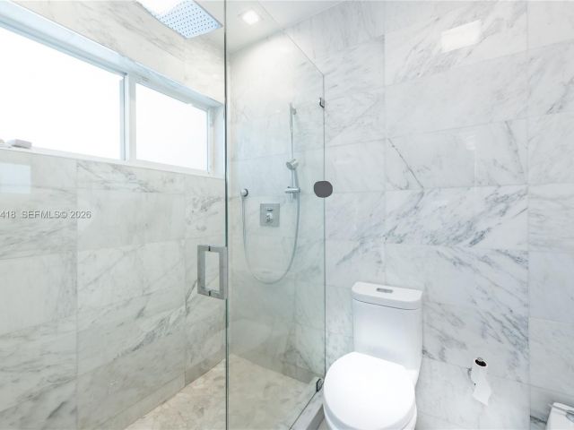 Продажа дома по адресу 829 Malaga Ave - фото 7514680