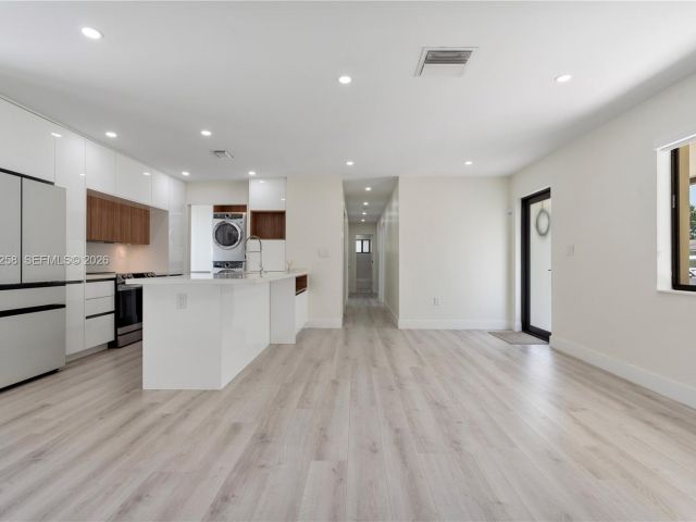 Дом в аренду по адресу 255 Grant Dr - фото 7470644