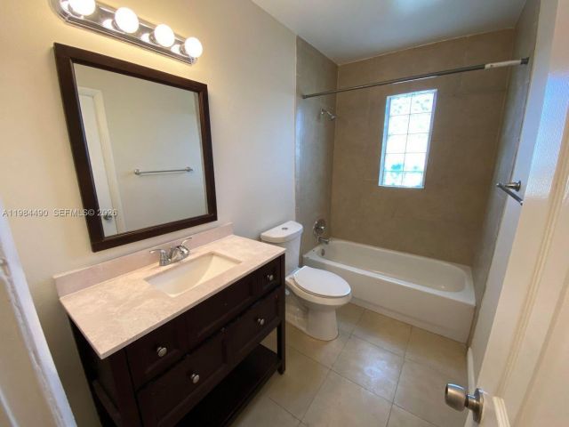 Дом в аренду по адресу 1528 S Avenue S 0 - фото 7479321