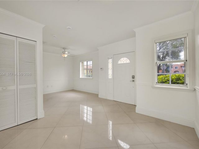 Продажа дома по адресу 7773 SW 94th Ln - фото 7465004