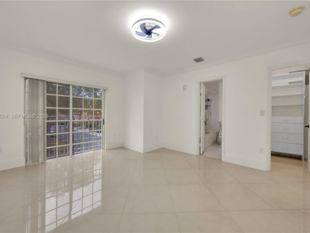 Продажа дома по адресу 7773 SW 94th Ln - фото 7465008