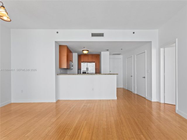 Квартира в аренду номер1610 - фото 7502490