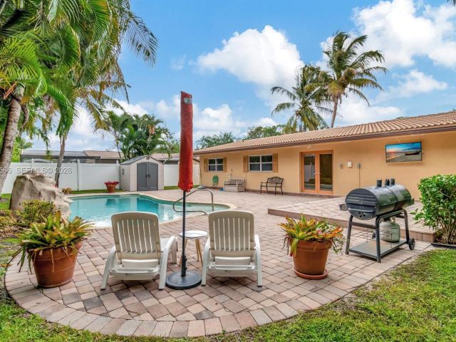 Продажа дома по адресу 11 Forest Hills Ln - фото 7453120