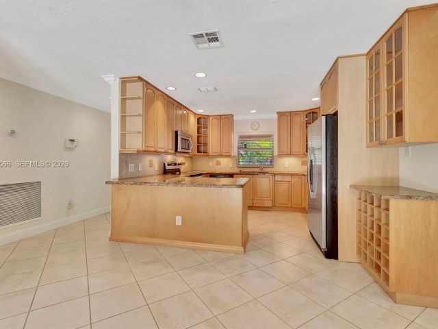 Продажа дома по адресу 11 Forest Hills Ln - фото 7453132