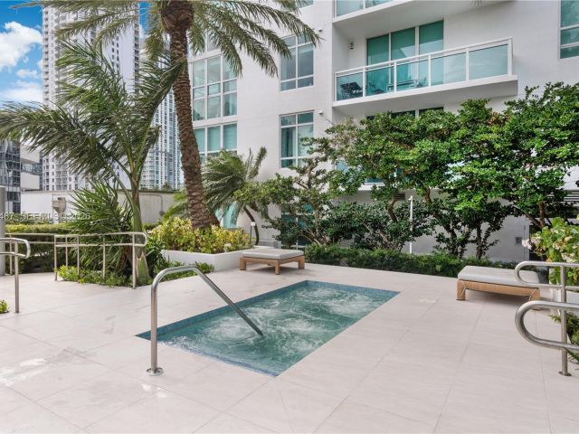 Квартира в аренду номер1403 - фото 7461397