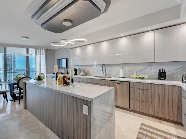 Продажа квартиры #3203 - фото 7452024