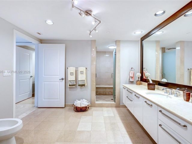 Продажа квартиры #3203 - фото 7452040