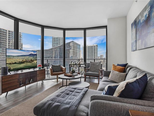 Квартира в аренду номер - фото 7452478