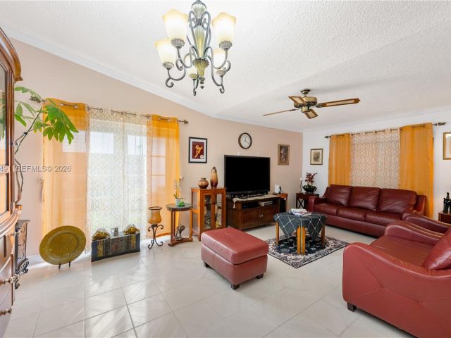 Продажа дома по адресу 13329 SW 113th Pl - фото 7524827