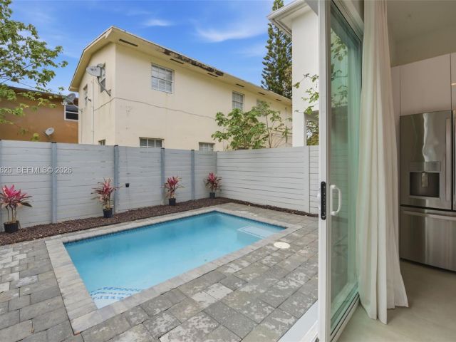 Продажа дома по адресу 3525 Day Ave - фото 7465198