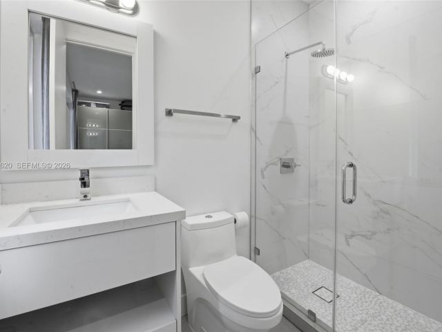 Продажа дома по адресу 3525 Day Ave - фото 7465205