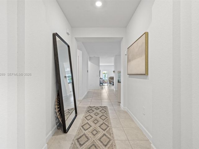 Продажа дома по адресу 12731 SW 213th St - фото 7493872