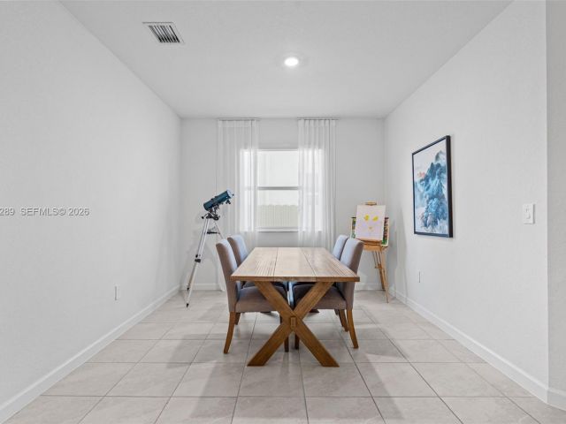 Продажа дома по адресу 12731 SW 213th St - фото 7493873