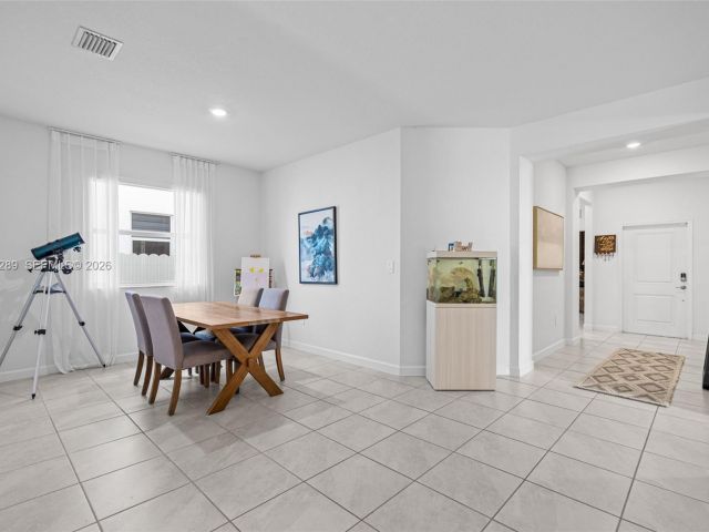 Продажа дома по адресу 12731 SW 213th St - фото 7493874