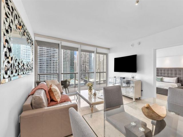 Продажа квартиры #2503 - фото 7511095