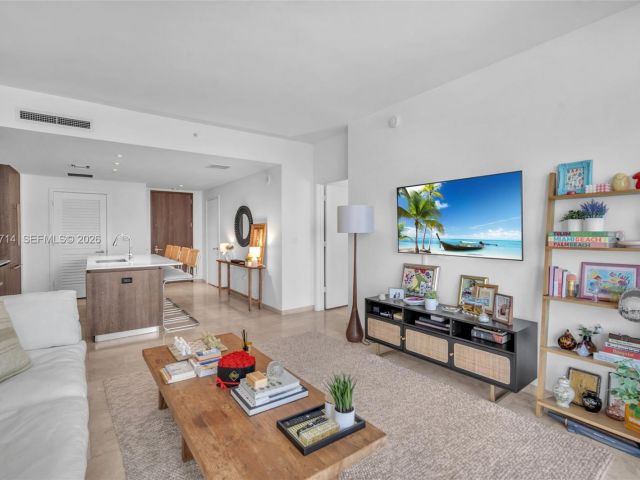 Продажа квартиры #806 - фото 7520193