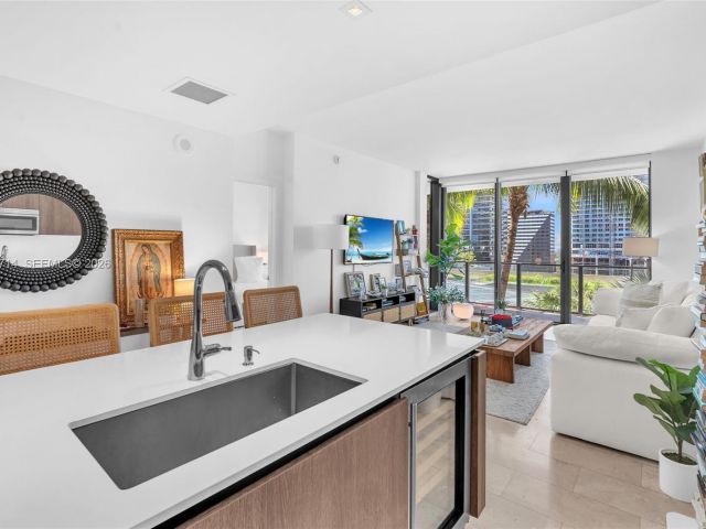 Продажа квартиры #806 - фото 7520197