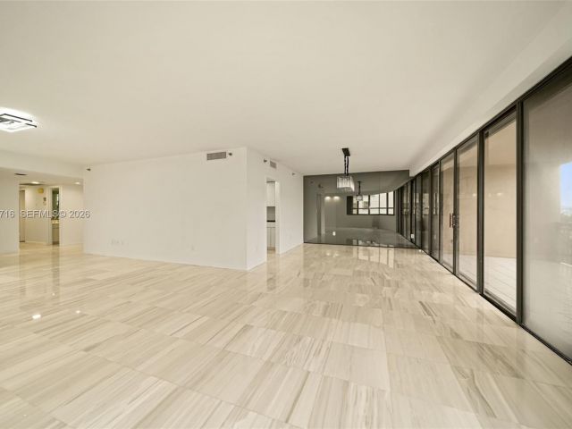 Продажа квартиры #807 - фото 7507926