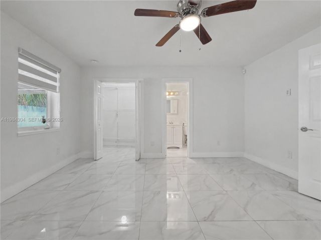 Продажа дома по адресу 660 S Biscayne River Dr - фото 7674280