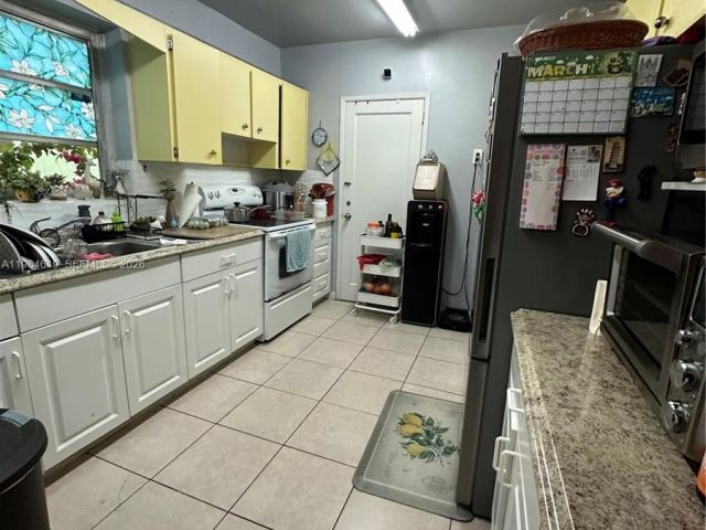 Продажа дома по адресу 3170 SW 19th Ter - фото 7466023