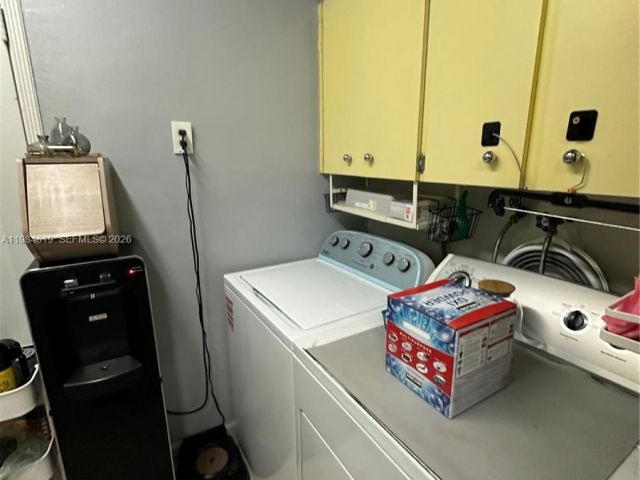 Продажа дома по адресу 3170 SW 19th Ter - фото 7466024