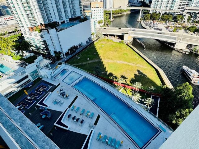 Квартира в аренду номер2112 - фото 7486779