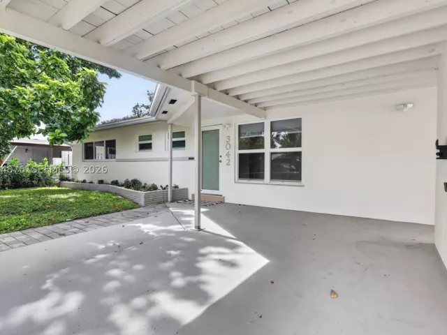 Продажа дома по адресу 3042 Hayes St - фото 9094429