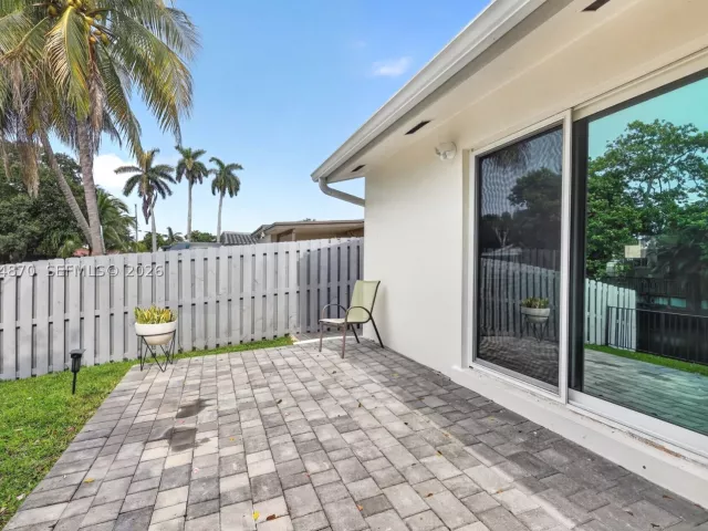 Продажа дома по адресу 3042 Hayes St - фото 9094432