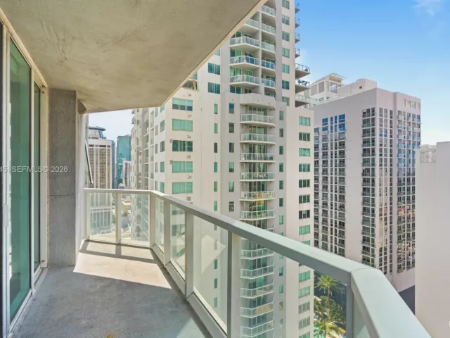 Продажа квартиры #2410 - фото 7488781