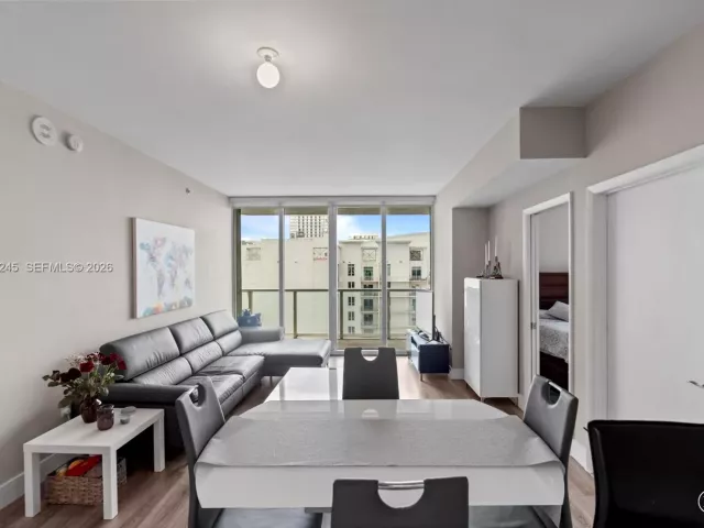 Продажа квартиры #2410 - фото 7488765