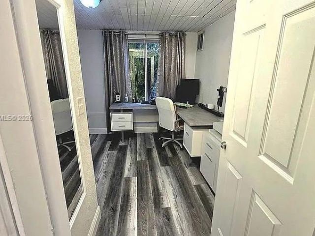 Продажа дома по адресу 521 E Evanston Cir - фото 7481623