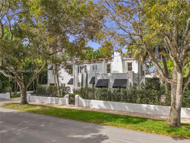 Продажа дома по адресу 1222 Cortez St - фото 7512828