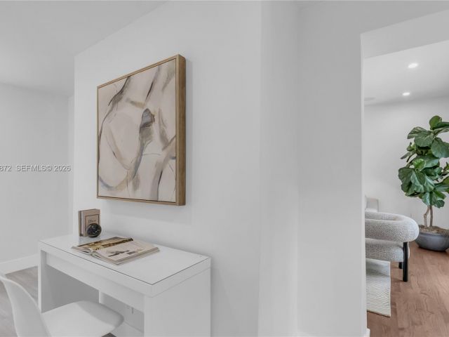 Продажа дома по адресу 1222 Cortez St - фото 7512831