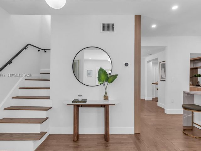 Продажа дома по адресу 1222 Cortez St - фото 7512834