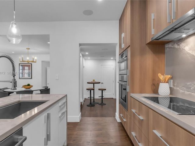 Продажа дома по адресу 1222 Cortez St - фото 7512837