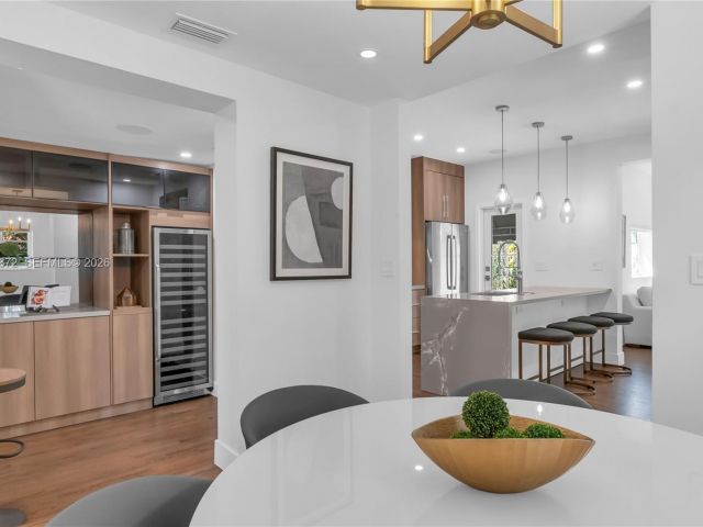 Продажа дома по адресу 1222 Cortez St - фото 7512839