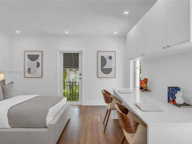 Продажа дома по адресу 1222 Cortez St - фото 7512846