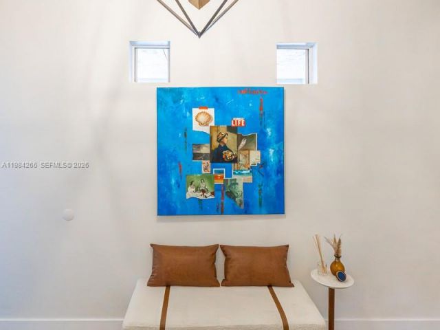 Продажа дома по адресу 261 Navarre Ave B-1 - фото 7470563