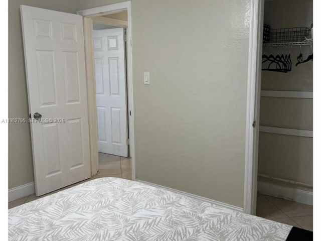 Дом в аренду по адресу 2415 Grant St - фото 7472408