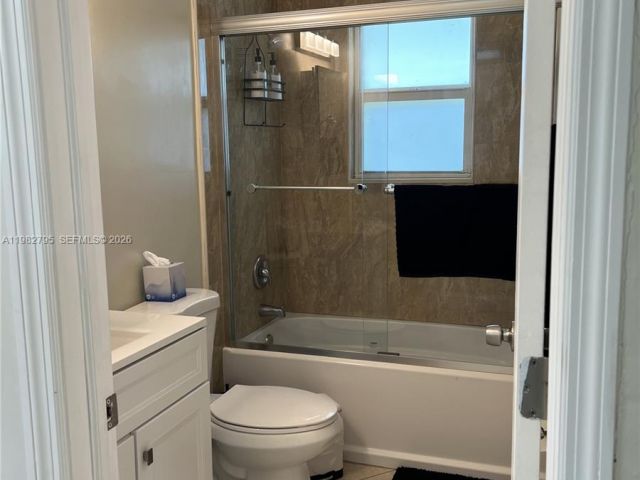 Дом в аренду по адресу 2415 Grant St - фото 7472409