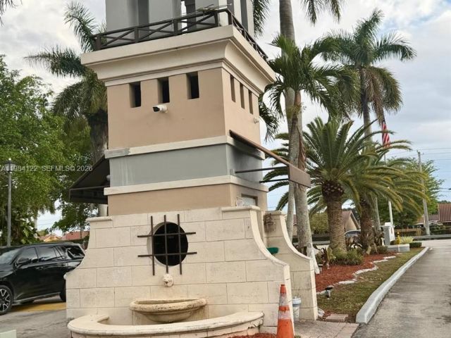 Продажа дома по адресу 3858 SW 153rd Pl - фото 7465802