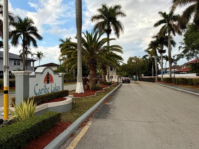 Продажа дома по адресу 3858 SW 153rd Pl - фото 7465804