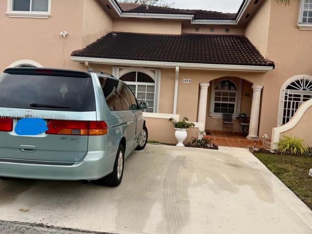 Продажа дома по адресу 3858 SW 153rd Pl - фото 7465814