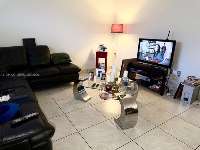 Продажа дома по адресу 3858 SW 153rd Pl - фото 7465817