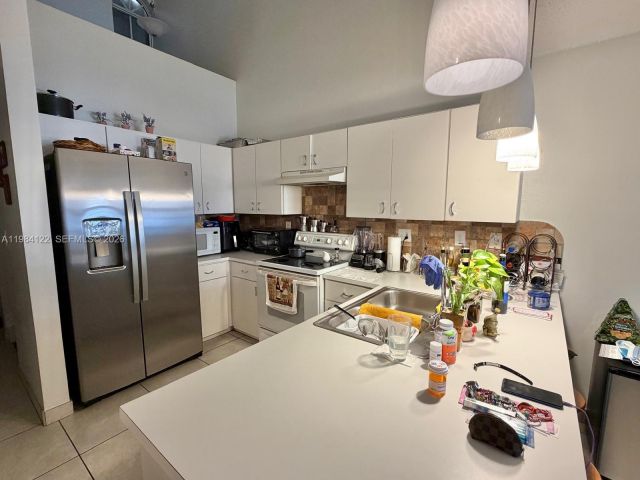 Продажа дома по адресу 3858 SW 153rd Pl - фото 7465827